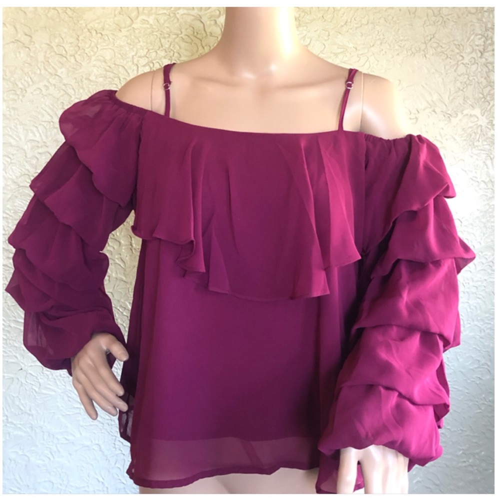 Lucca Los Angeles Women’s Tops